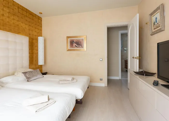 Long Term Camp Nou Apartman